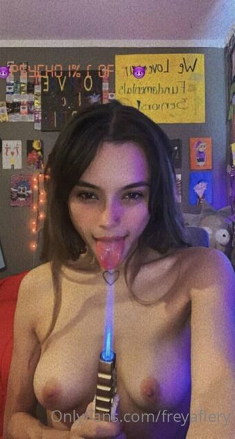 freyafiery Foto Nua Vazada OnlyFans 15
