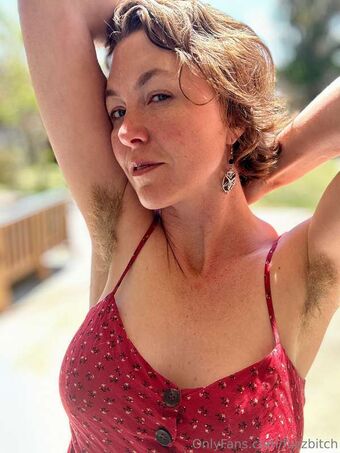 fuzzbitch Foto Nua Vazada OnlyFans 43
