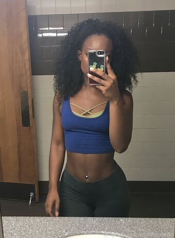 goddessdevyn Foto Nua Vazada OnlyFans 13