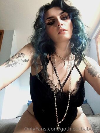 gothicccbabexo