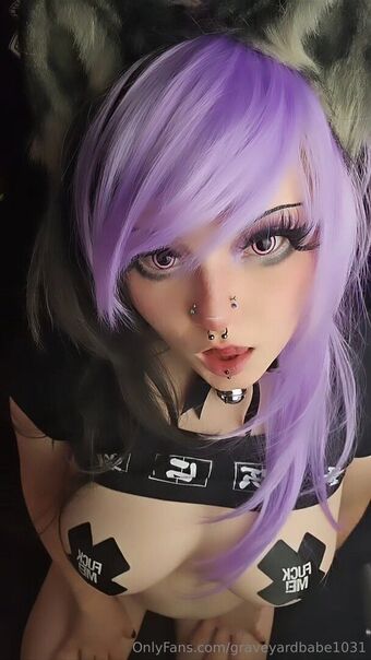 graveyardbabe1031