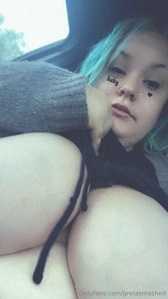 gretasmashed Foto Nua Vazada OnlyFans 5