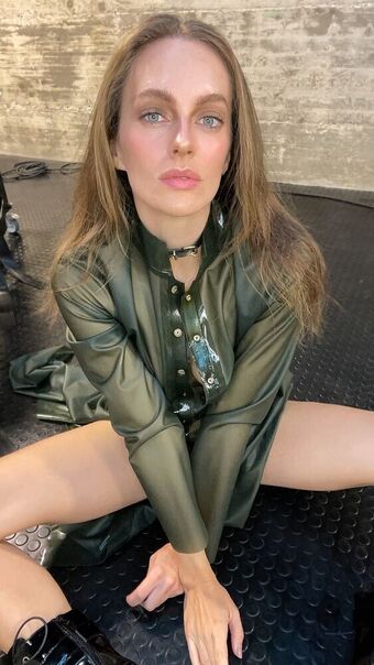 Gummipuppet Foto Nua Vazada OnlyFans 6