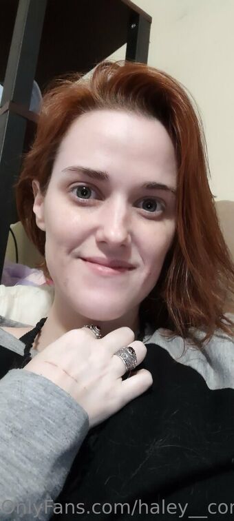 haley__comet Foto Nua Vazada OnlyFans 9
