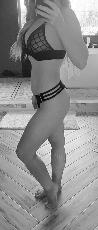 Hannah Hunter