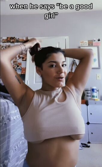 Hannah Malvone Foto Nua Vazada OnlyFans 35