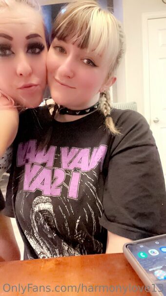 harmonylove13 Foto Nua Vazada OnlyFans 12