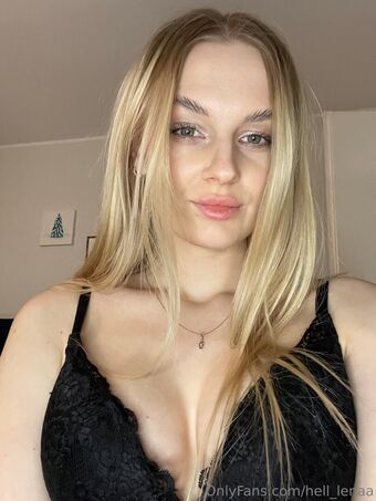 hell_lenaa