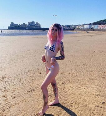 hell0kittyglock Foto Nua Vazada OnlyFans 8