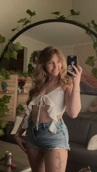 hiraethrl Foto Nua Vazada OnlyFans 4