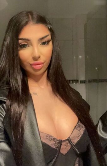 Houda Sanchez
