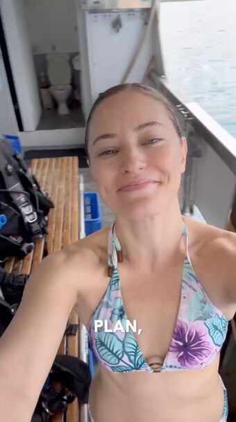 iJustine Foto Nua Vazada OnlyFans 101