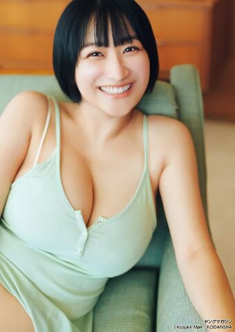 Ina Enohara 榎原依那