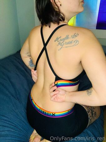 iris_ren Foto Nua Vazada OnlyFans 19