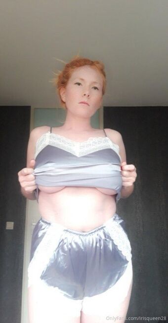 irisqueen28 Foto Nua Vazada OnlyFans 5