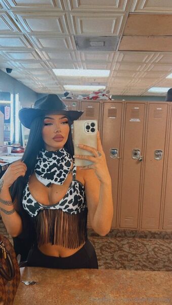 itsmetrinity Foto Nua Vazada OnlyFans 18