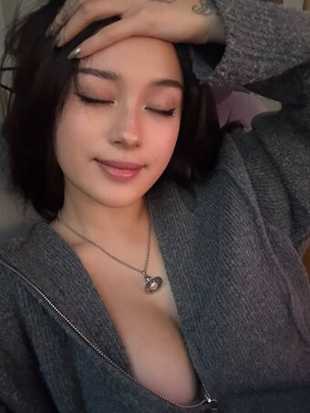 JadeyAnh Foto Nua Vazada OnlyFans 151