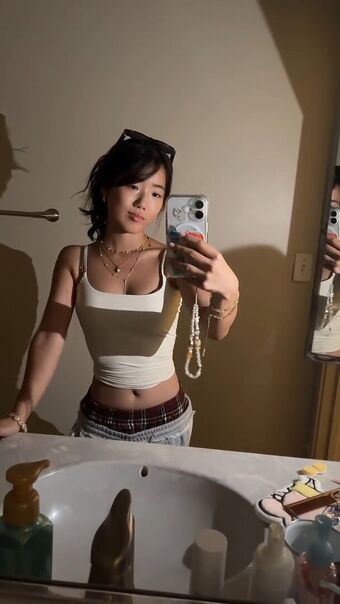 jinyasmr Foto Nua Vazada OnlyFans 35