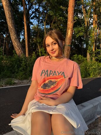 joylucy Foto Nua Vazada OnlyFans 32