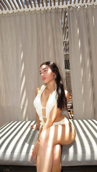 julbellaa Foto Nua Vazada OnlyFans 2
