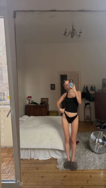 Julia Wulf Foto Nua Vazada OnlyFans 320