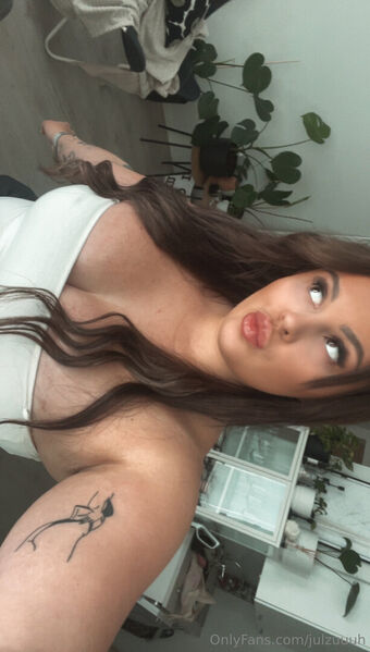 julzuuuh Foto Nua Vazada OnlyFans 17