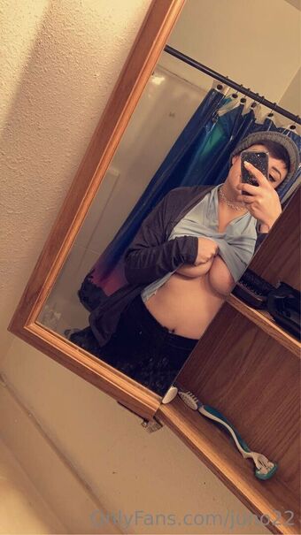 juno22 Foto Nua Vazada OnlyFans 18