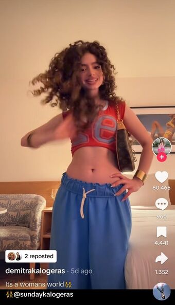 Kalogera Sisters Foto Nua Vazada OnlyFans 2