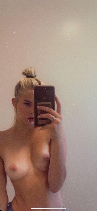 Katbbg Foto Nua Vazada OnlyFans 18