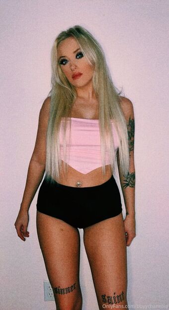 katiewarren18
