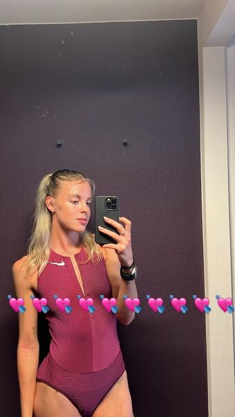 Keely Hodginkinson Foto Nua Vazada OnlyFans 13