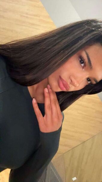 Kiana Dufour Foto Nua Vazada OnlyFans 66