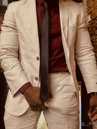 king__dee