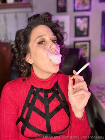 kittylynnsmokes2