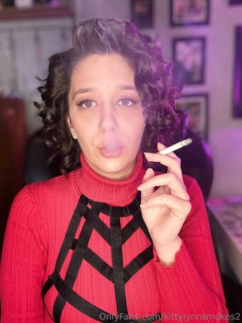 kittylynnsmokes2