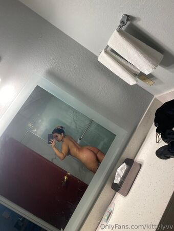kittylyvv Foto Nua Vazada OnlyFans 7