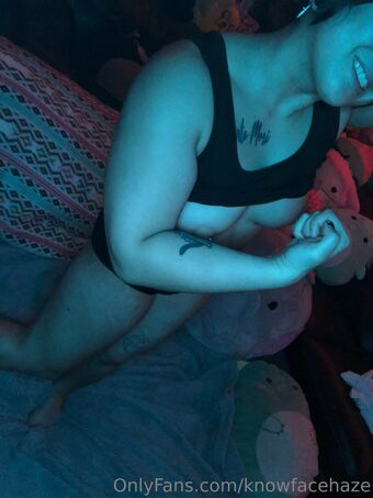 knowfacehaze Foto Nua Vazada OnlyFans 54