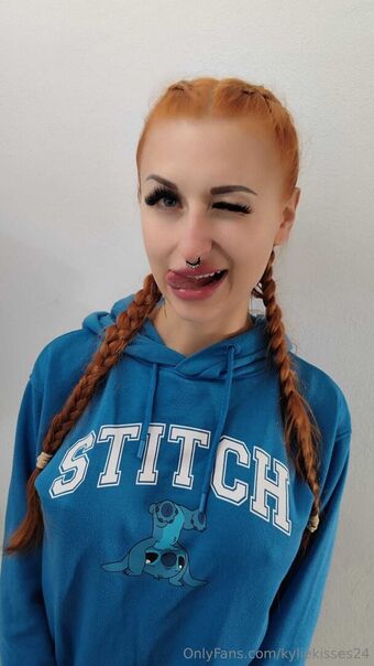 kyliekisses24