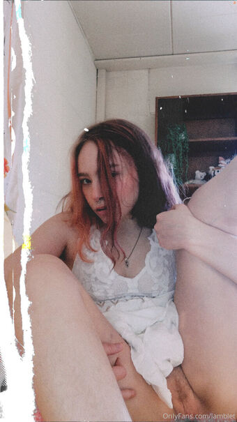 lamblet Foto Nua Vazada OnlyFans 34