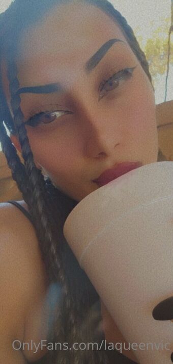 laqueenvic Foto Nua Vazada OnlyFans 17