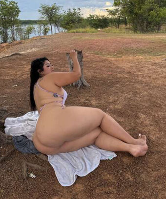 Laura Bernal Foto Nua Vazada OnlyFans 17