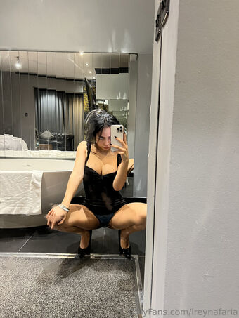 leareyna Foto Nua Vazada OnlyFans 27