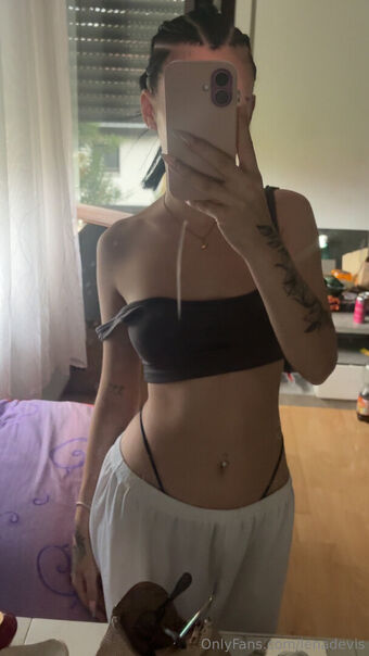lenadevis Foto Nua Vazada OnlyFans 3
