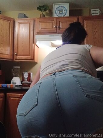 lesliemonet21 Foto Nua Vazada OnlyFans 21
