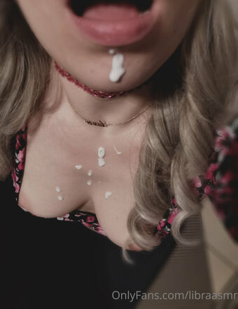 libraasmr Foto Nua Vazada OnlyFans 9