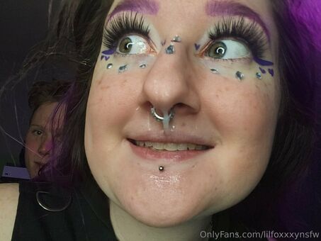 lilfoxxxynsfw