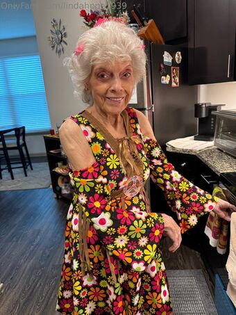 lindahope1939 Foto Nua Vazada OnlyFans 79