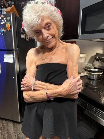 lindahope1939 Foto Nua Vazada OnlyFans 82
