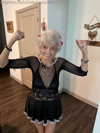 lindahope1939 Foto Nua Vazada OnlyFans 84