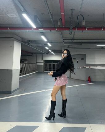 Lisa Foto Nua Vazada OnlyFans 223
